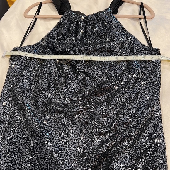 Tahari Sequins blouse - Picture 3 of 5